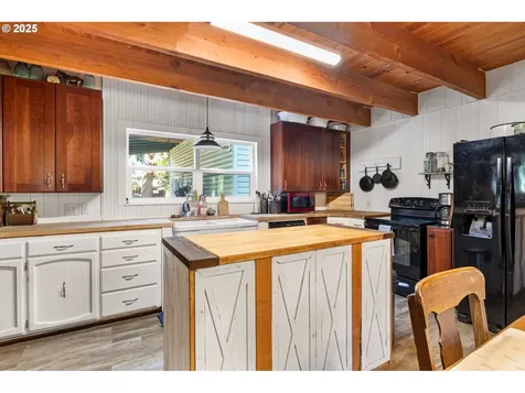 38350 Mckenzie Highway Springfield OR 97478