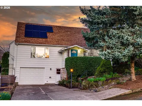 9638 SW 50th Avenue Portland OR 97219