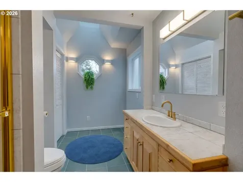 9638 SW 50th Avenue Portland OR 97219