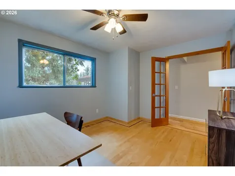 9638 SW 50th Avenue Portland OR 97219