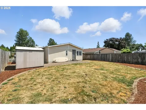 1000 S Mckern Court Newberg OR 97132