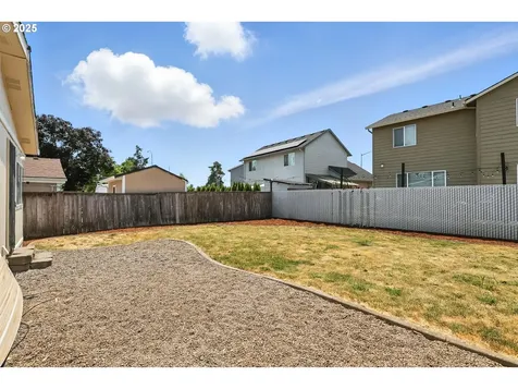 1000 S Mckern Court Newberg OR 97132