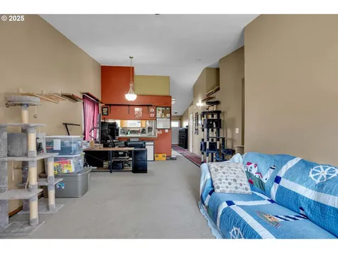 2808 Championship Drive Woodburn OR 97071