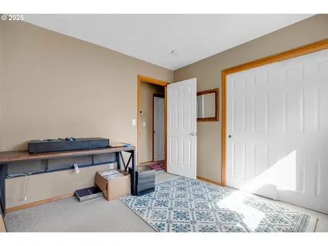 2808 Championship Drive Woodburn OR 97071