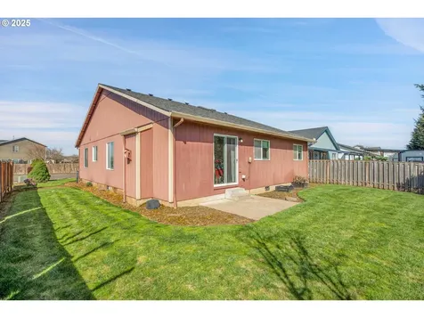2808 Championship Drive Woodburn OR 97071