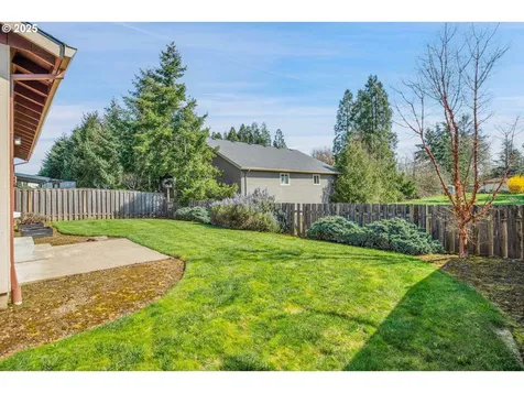 2808 Championship Drive Woodburn OR 97071