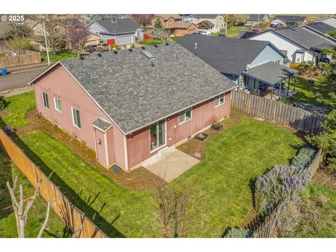 2808 Championship Drive Woodburn OR 97071