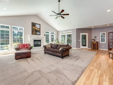 4111 NE 92nd Street Vancouver WA 98665