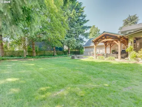 4111 NE 92nd Street Vancouver WA 98665