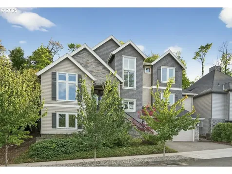 1240 SW Ophelia Street Portland OR 97219