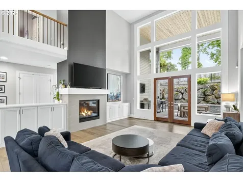 1240 SW Ophelia Street Portland OR 97219