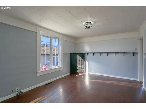 110 N Holmes Street Enterprise OR 97828