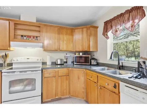 1342 Orchard Lane Roseburg OR 97471