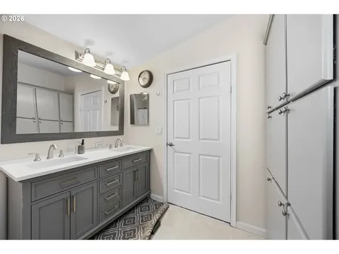 1342 Orchard Lane Roseburg OR 97471