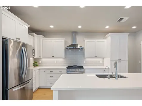 1577 Nestucca Avenue Eugene OR 97408