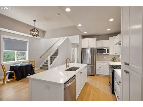 1577 Nestucca Avenue Eugene OR 97408