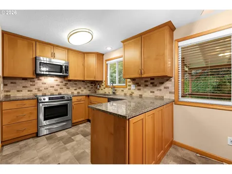 5712 NE 62nd Avenue Vancouver WA 98661