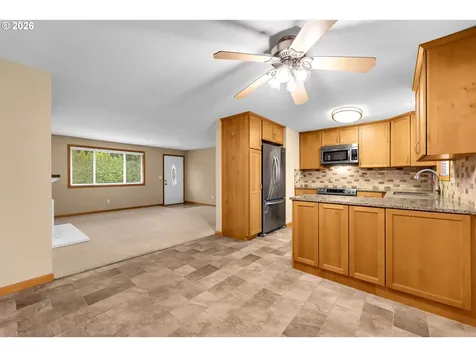 5712 NE 62nd Avenue Vancouver WA 98661