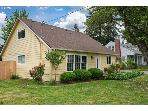 8103 SE Cypress Avenue Milwaukie OR 97267