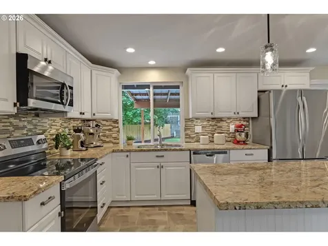 18030 NW Park View Boulevard Portland OR 97229