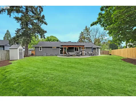 18030 NW Park View Boulevard Portland OR 97229