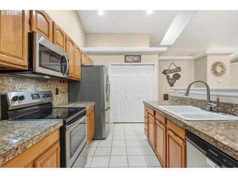 3653 Willowbrook Street Eugene OR 97404