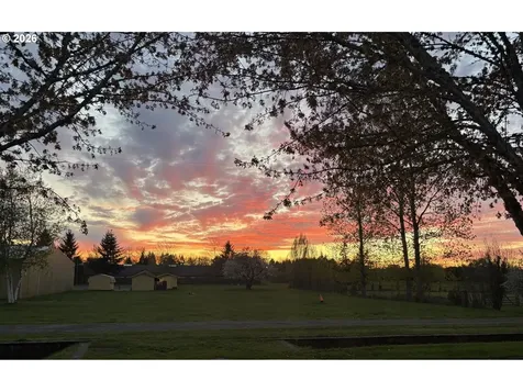 3653 Willowbrook Street Eugene OR 97404