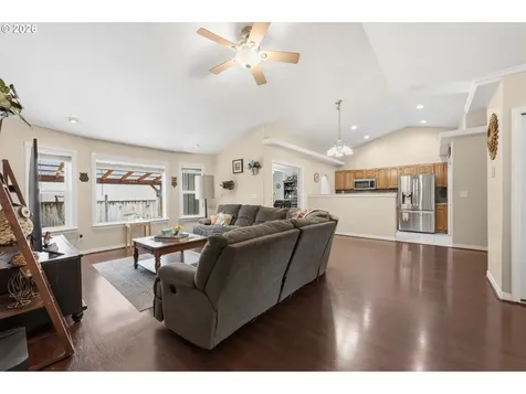 3653 Willowbrook Street Eugene OR 97404