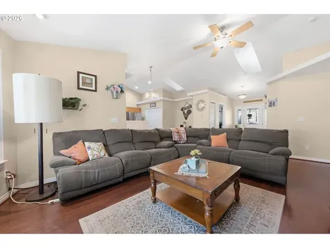 3653 Willowbrook Street Eugene OR 97404