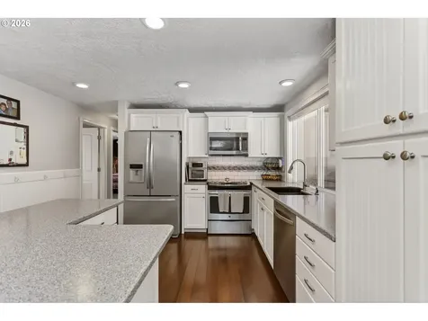 3226 W 12th Street The Dalles OR 97058