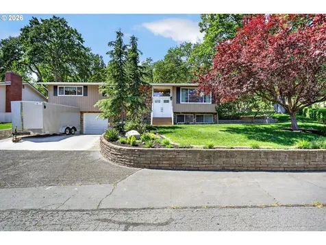 3226 W 12th Street The Dalles OR 97058