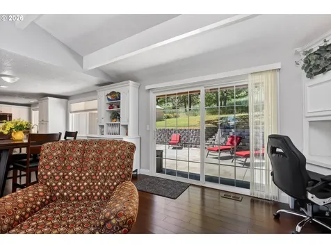 3226 W 12th Street The Dalles OR 97058