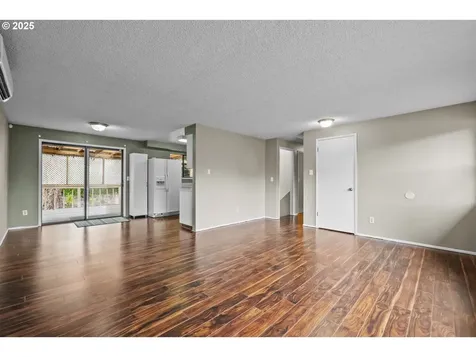7480 SW Taylors Ferry Road Portland OR 97223