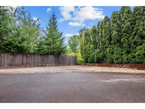 7480 SW Taylors Ferry Road Portland OR 97223
