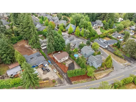 7480 SW Taylors Ferry Road Portland OR 97223