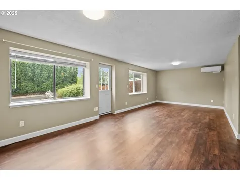 7480 SW Taylors Ferry Road Portland OR 97223