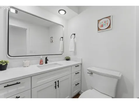 11910 NE 6th Street Vancouver WA 98684
