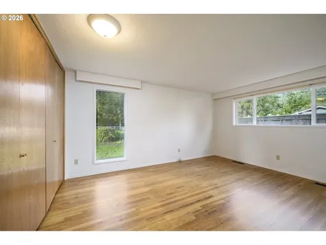 149 NW 25th Street Mcminnville OR 97128