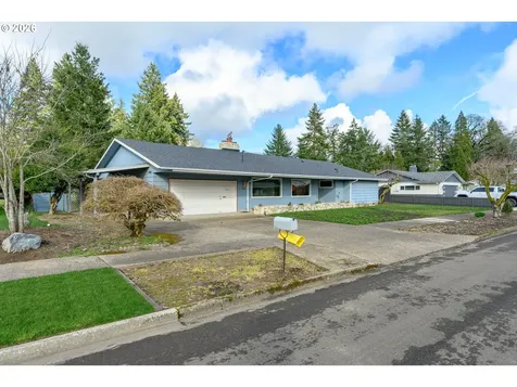 149 NW 25th Street Mcminnville OR 97128