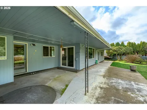 149 NW 25th Street Mcminnville OR 97128