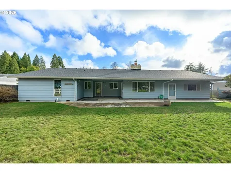 149 NW 25th Street Mcminnville OR 97128