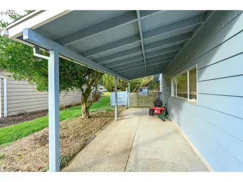 149 NW 25th Street Mcminnville OR 97128