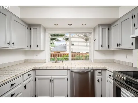 391 SW Nancy Avenue Gresham OR 97030
