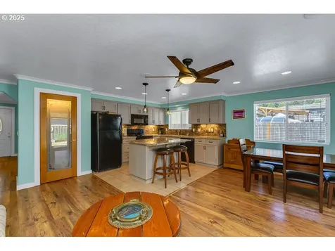 35395 Bayside Gardens Road Nehalem OR 97131