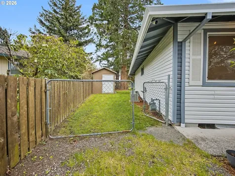 1185 NE Hacienda Lane Gresham OR 97030