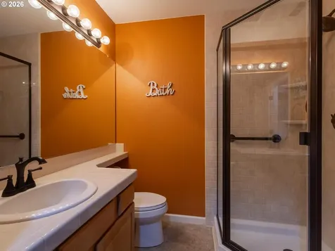 8718 NE 17th Street Vancouver WA 98664