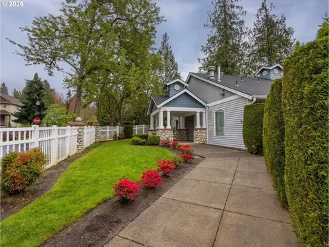 8718 NE 17th Street Vancouver WA 98664