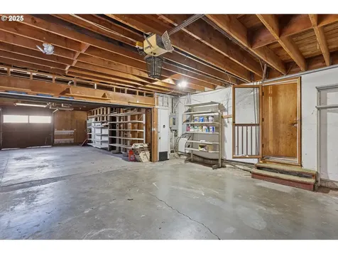 502 NW 77th Street Vancouver WA 98665