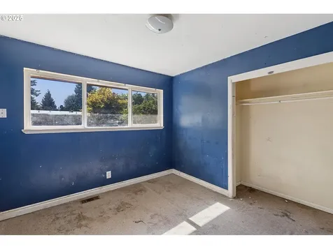 502 NW 77th Street Vancouver WA 98665