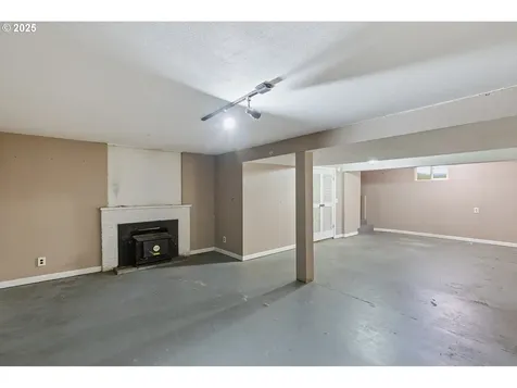 502 NW 77th Street Vancouver WA 98665
